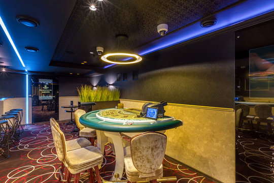 探秘欧陆娱乐棋牌VIP：在线赌场的璀璨星河